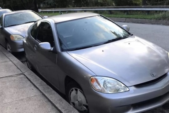 Chiếc Honda Insight 20 năm tuổi chuẩn bị cán mốc 1 triệu dặm