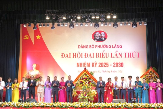 Chủ tịch UBND TP Hà Nội Trần Sỹ Thanh: Xây dựng phường Láng văn minh, nghĩa tình