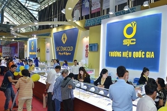 Giá vàng SJC tăng sốc, gần 125 triệu đồng/lượng