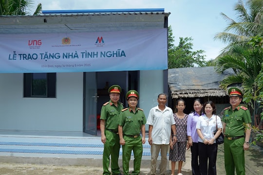Quỹ Kiến tạo ước mơ đồng hành, trao tặng nhà ở xã hội tại An Giang