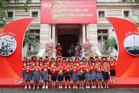 Triển lãm “Mùa thu độc lập và Khát vọng phồn vinh” - Dấu ấn 80 năm Cách mạng Tháng Tám và Quốc khánh 2-9