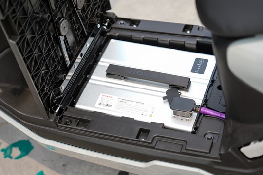 Honda bắt đầu bán pin kèm xe điện tại Việt Nam