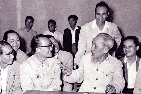 Học Bác sử dụng người tài