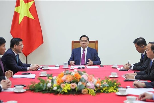 Thủ tướng Chính phủ Phạm Minh Chính điện đàm với Thủ tướng Campuchia Hun Manet