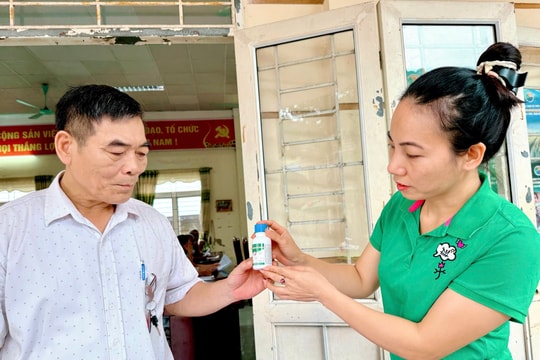 Xã Nam Phù thành lập 276 đội xung kích diệt bọ gậy, lăng quăng phòng, chống sốt xuất huyết