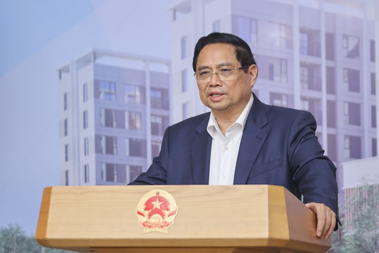 Thủ tướng: Nâng ngưỡng thu nhập được mua nhà xã hội theo hướng phù hợp hơn