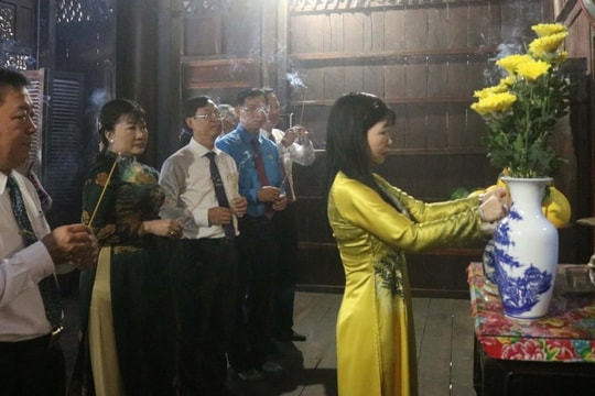 Mặt trận Tổ quốc Việt Nam tỉnh An Giang dâng hương, tri ân Chủ tịch Tôn Đức Thắng