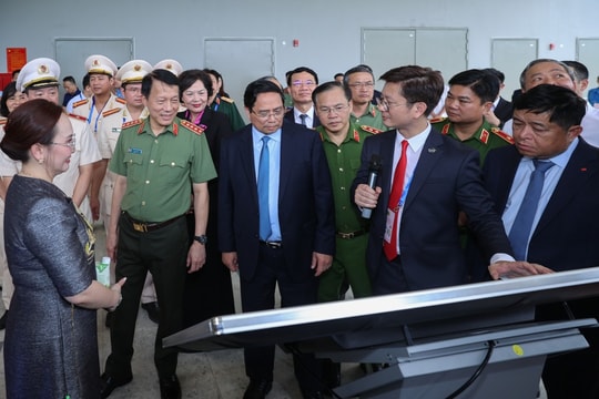 Thủ tướng Chính phủ Phạm Minh Chính: Trình cơ chế đột phá trong sáng tạo, khai thác dữ liệu trở thành trung tâm của nền kinh tế