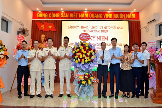 Phường Tùng Thiện kỷ niệm 80 năm ngày truyền thống Công an nhân dân