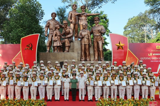 Công an TP Hồ Chí Minh tuyên dương 80 gương điển hình tiên tiến