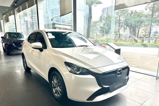 Mazda2 được đại lý ưu đãi sâu, giá ngang xe cỡ A