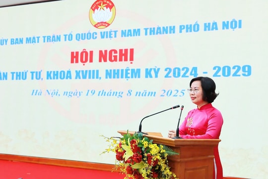 Đồng chí Bùi Huyền Mai giữ chức Phó Chủ tịch Thường trực Ủy ban MTTQ Việt Nam thành phố Hà Nội