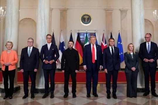 Tổng thống Mỹ gặp Tổng thống Ukraine và các lãnh đạo châu Âu tại Nhà Trắng