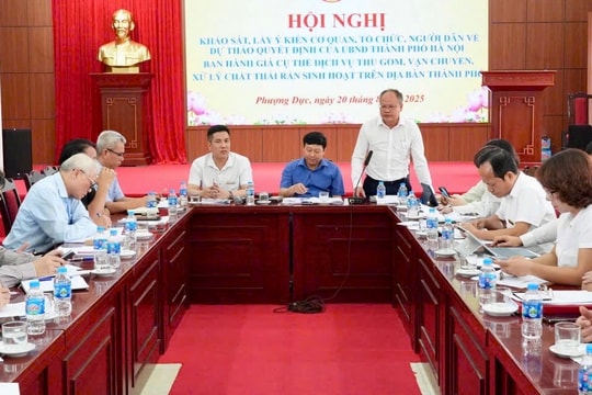 Xã Phượng Dực kiến nghị giữ nguyên mức thu dịch vụ thu gom, vận chuyển, xử lý rác thải sinh hoạt