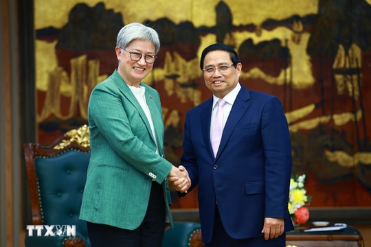 Thủ tướng Phạm Minh Chính tiếp Bộ trưởng Ngoại giao Australia