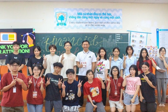Hà Nội Học sinh khám phá, trải nghiệm các ngành nghề tại Bão Fair 2025