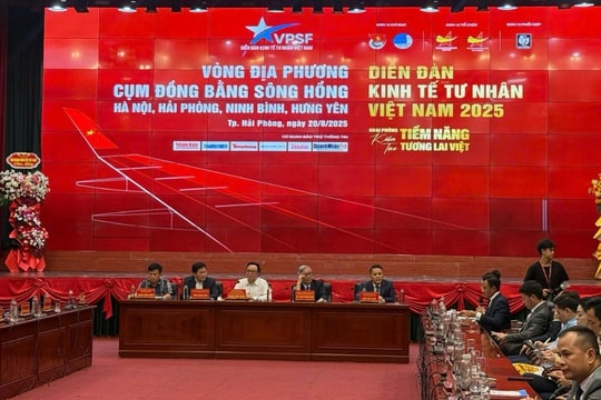Khai mạc Diễn đàn Kinh tế Tư nhân Việt Nam 2025 – Cụm Đồng bằng sông Hồng
