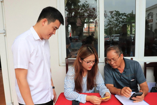 Hiệu quả thiết thực trong công tác chuyển đổi số ở Phú Nghĩa