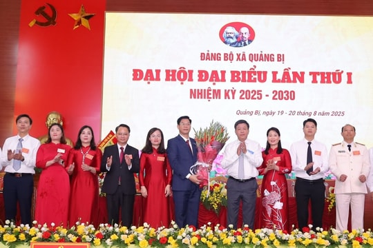 Đại hội đại biểu Đảng bộ xã Quảng Bị lần thứ I: Tái cơ cấu, chuyển đổi mô hình tăng trưởng để phát triển nhanh