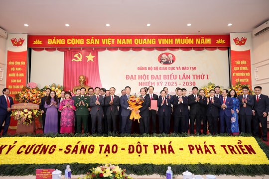 Phó Thủ tướng Lê Thành Long: Tạo đột phá trong đổi mới giáo dục nhiệm kỳ 2025-2030