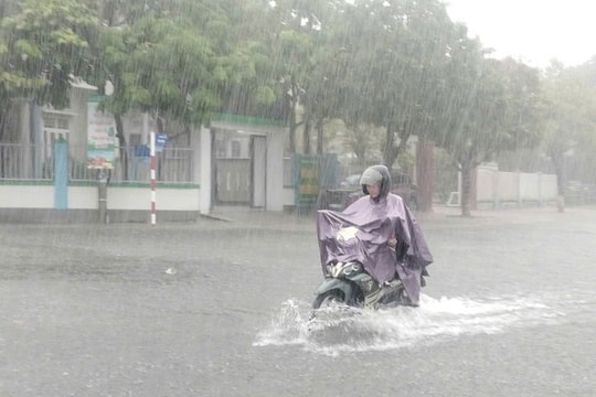 Thời tiết ngày 21/8: Cảnh báo mưa lớn, lũ quét