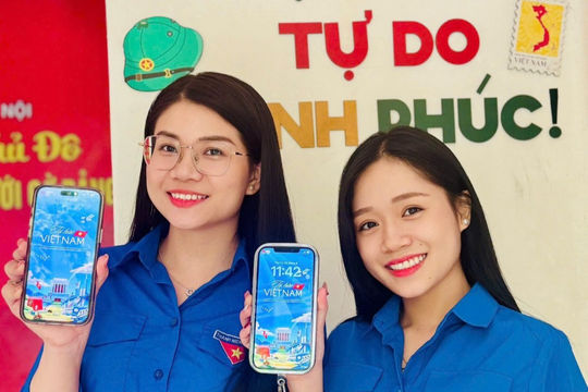 Giới trẻ thay avatar, "flex" hình nền cực chất thể hiện tình yêu nước