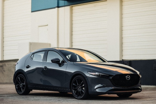 Mazda3 2026 ra mắt: Thêm trang bị tiện nghi, tùy chọn đa dạng
