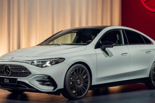 Mercedes và BMW cân nhắc hợp tác chia sẻ động cơ từ 2027