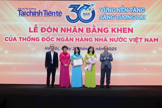 Tạp chí Thị trường Tài chính Tiền tệ kỷ niệm 30 năm thành lập và xuất bản số đầu tiên