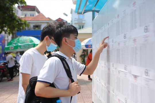 Bộ GD-ĐT lùi lịch công bố điểm chuẩn đại học năm 2025 đến ngày 22/8