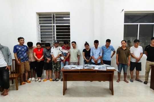 Đà Nẵng: Triệt phá sới bạc "khủng" giữa rừng keo