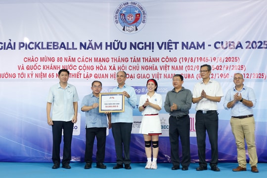 Hội hữu nghị Việt Nam - Cu Ba thành phố Hà Nội tổ chức hoạt động hướng về người dân Cuba