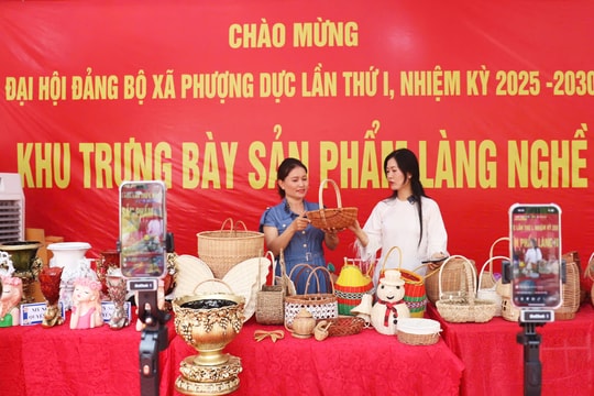 Xã Phượng Dực: Nâng tầm giá trị làng nghề nhờ chuyển đổi số