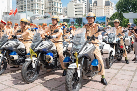 Gần 700 CSGT tăng cường về Hà Nội phục vụ diễu binh A80