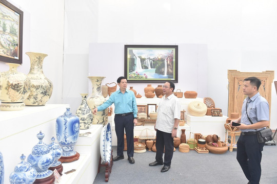 Khu trưng bày ngoài trời Triển lãm thành tựu Đất nước phải đặc sắc, điển hình, tiêu biểu