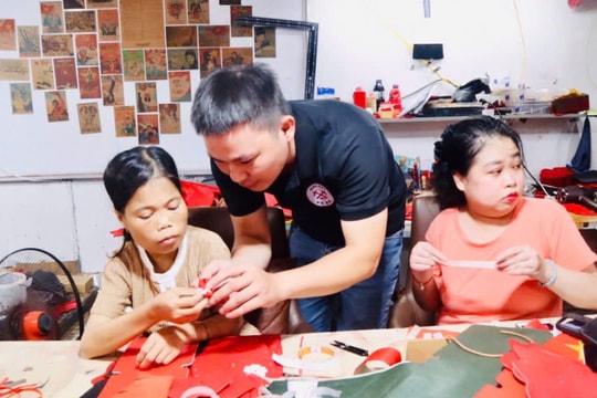 “Tôi giỏi” và Bộ sưu tập độc đáo của người khuyết tật chào mừng 80 năm Quốc khánh