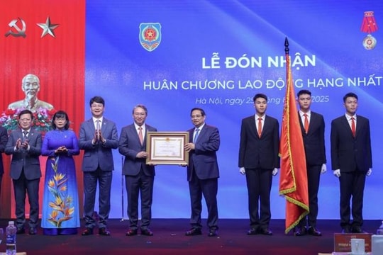 Thủ tướng: Bộ và ngành Tư pháp đưa công tác xây dựng và thi hành pháp luật thành lợi thế cạnh tranh quốc gia