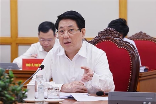 Bộ Chính trị cho ý kiến về công tác chuẩn bị Đại hội Đảng bộ tỉnh Điện Biên và tỉnh Gia Lai