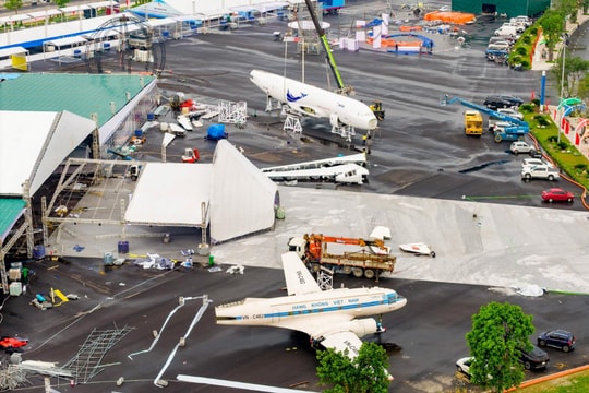 Bảo đảm tuyệt đối an toàn công trình tại Triển lãm thành tựu kinh tế - xã hội trong bão số 5
