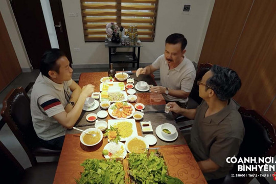“Có anh, nơi ấy bình yên” tập 16: Người dân dậy sóng vì cá chết, ông Thứ tìm cách vận động báo chí