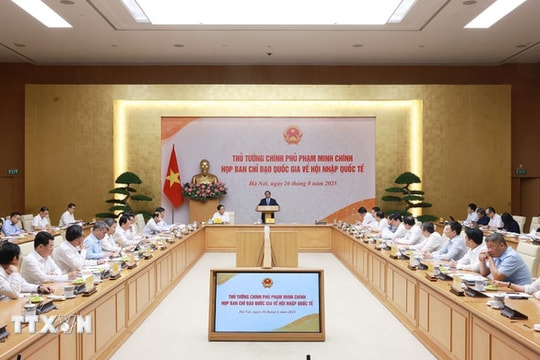 Thủ tướng: Triển khai Nghị quyết 59-NQ/TW với tinh thần thống nhất, đồng bộ và hiệu quả