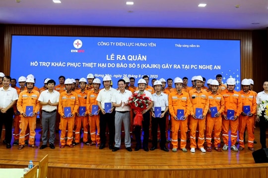 Tổng công ty Điện lực miền Bắc Chủ động ứng phó, nhanh chóng khắc phục lưới điện sau bão số 5
