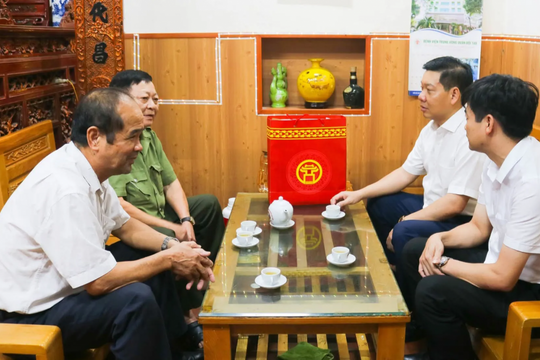 Quyết tâm chăm lo đời sống vật chất, tinh thần của các gia đình chính sách