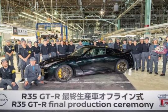 Nissan GT-R R35 chính thức ngừng sản xuất sau 18 năm hiện diện