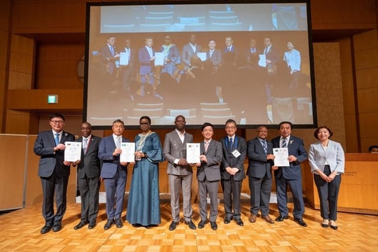 Nhật Bản bác tin khuyến khích nhập cư từ châu Phi