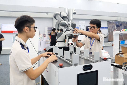 Trải nghiệm sản phẩm công nghệ hàng đầu tại Hà Nội