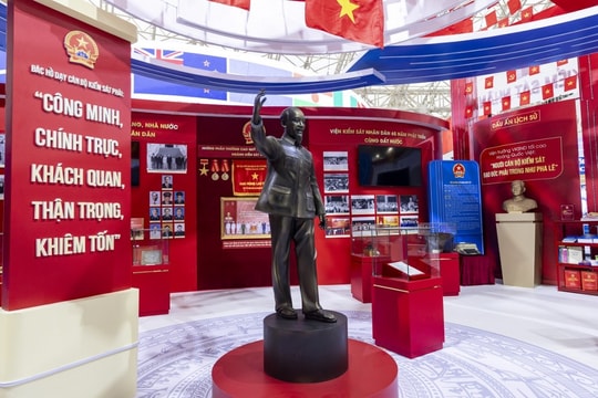 “Ngược dòng lịch sử, chạm tay tương lai” tại Triển lãm lớn nhất lịch sử mừng 80 năm Quốc khánh