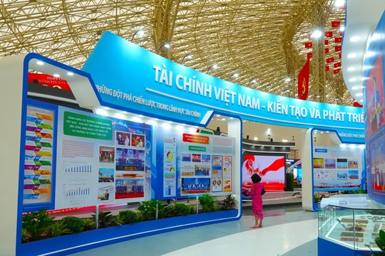 Triển lãm “80 năm ngành Tài chính Việt Nam - Kiến tạo và  Phát triển”