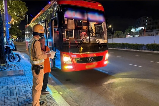TP Hồ Chí Minh Siết chặt “xe dù, bến cóc”, tăng cường xử lý vi phạm giao thông dịp Lễ 2/9