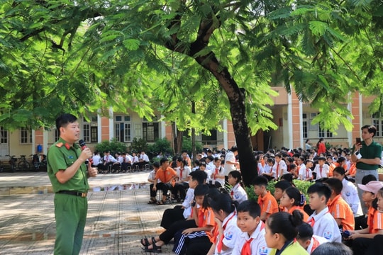 Hiểu pháp luật – Giữ an toàn: Hành trang bản lĩnh của người trẻ